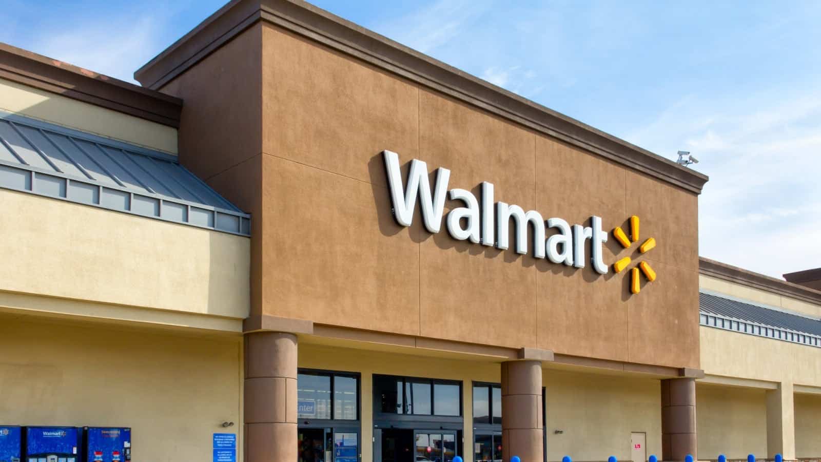 Wal-Mart facing another class action suit