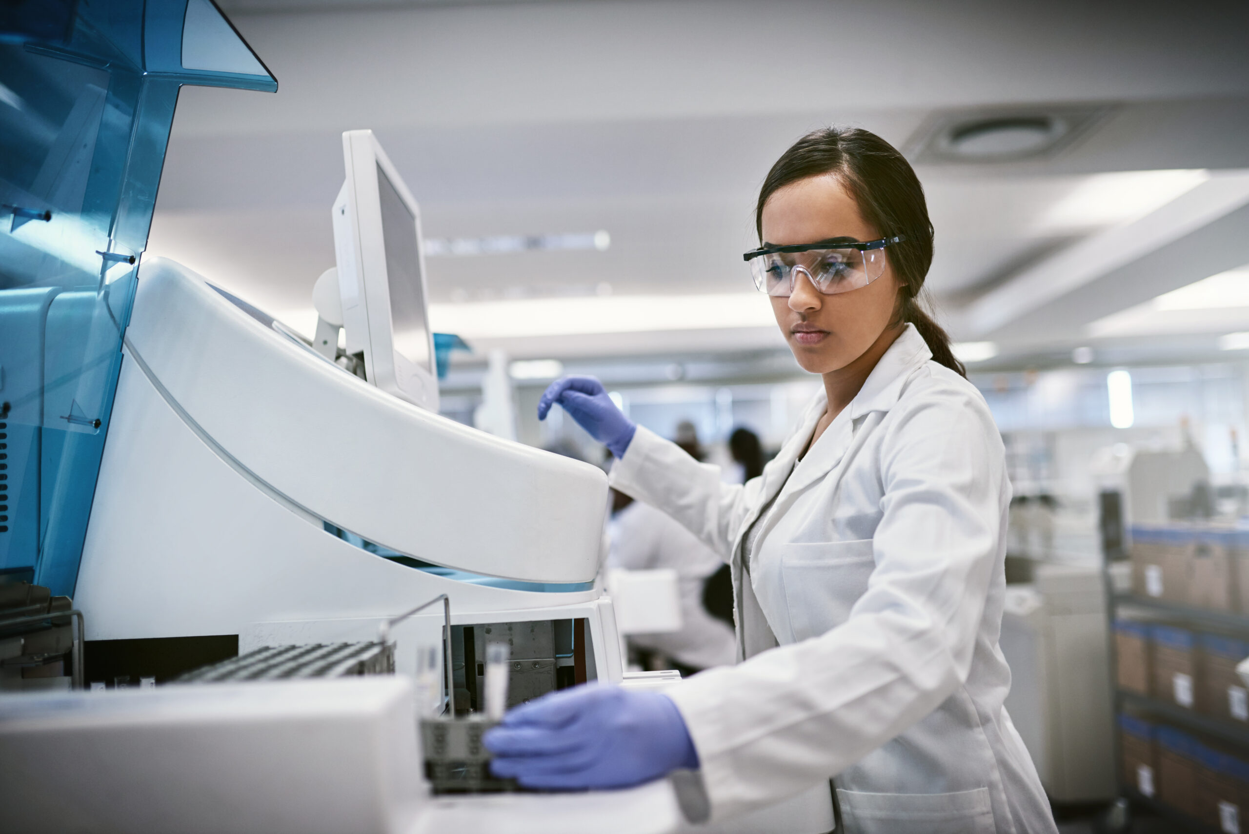 female-doctor-conducting-test-in-laboratory